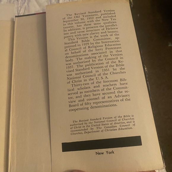 Holy Bible 1952 revised king james - Picture 7 of 12